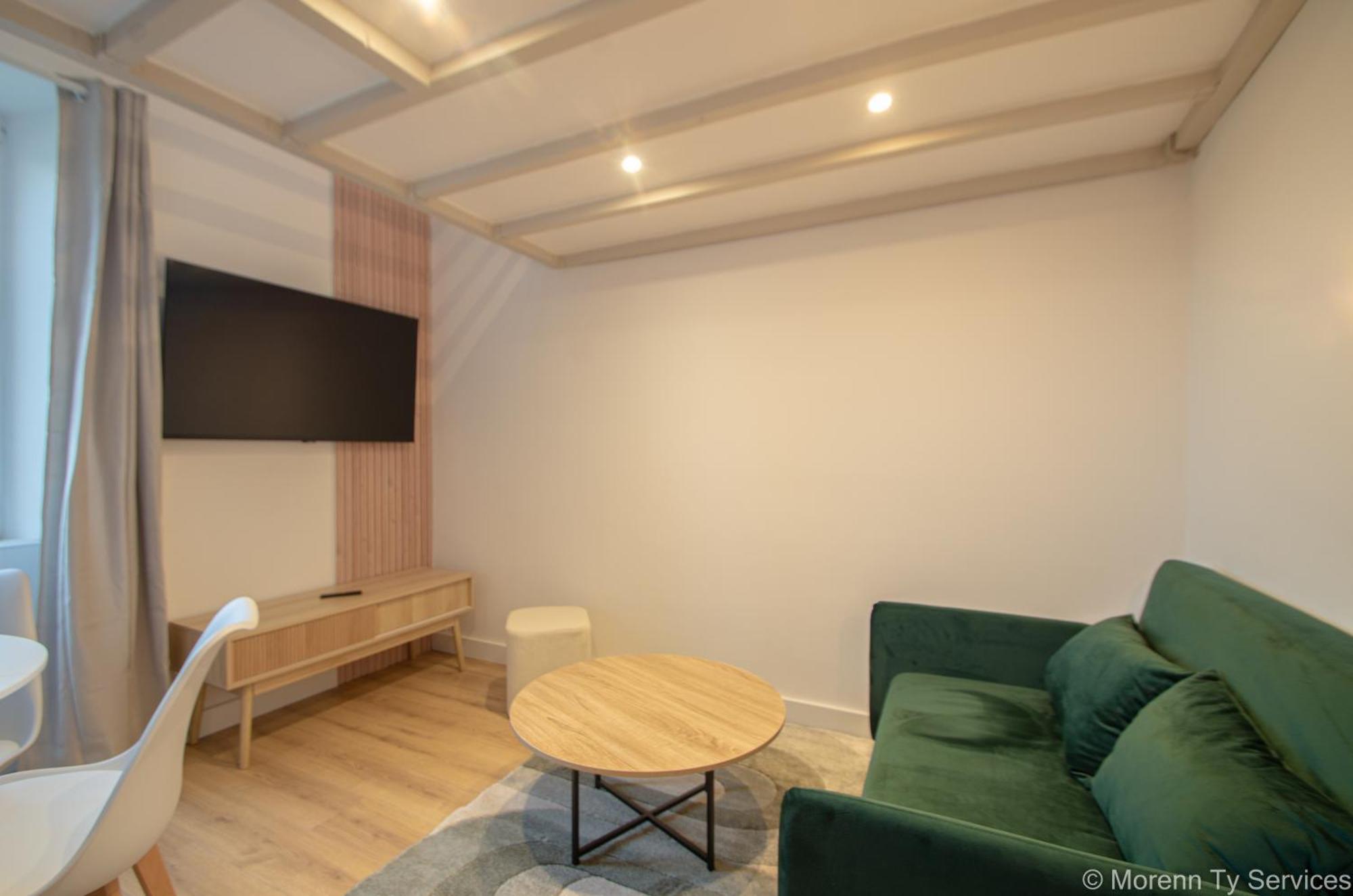 Appartement Design Avec Mezzanine - Ty Ar Joly Rennes